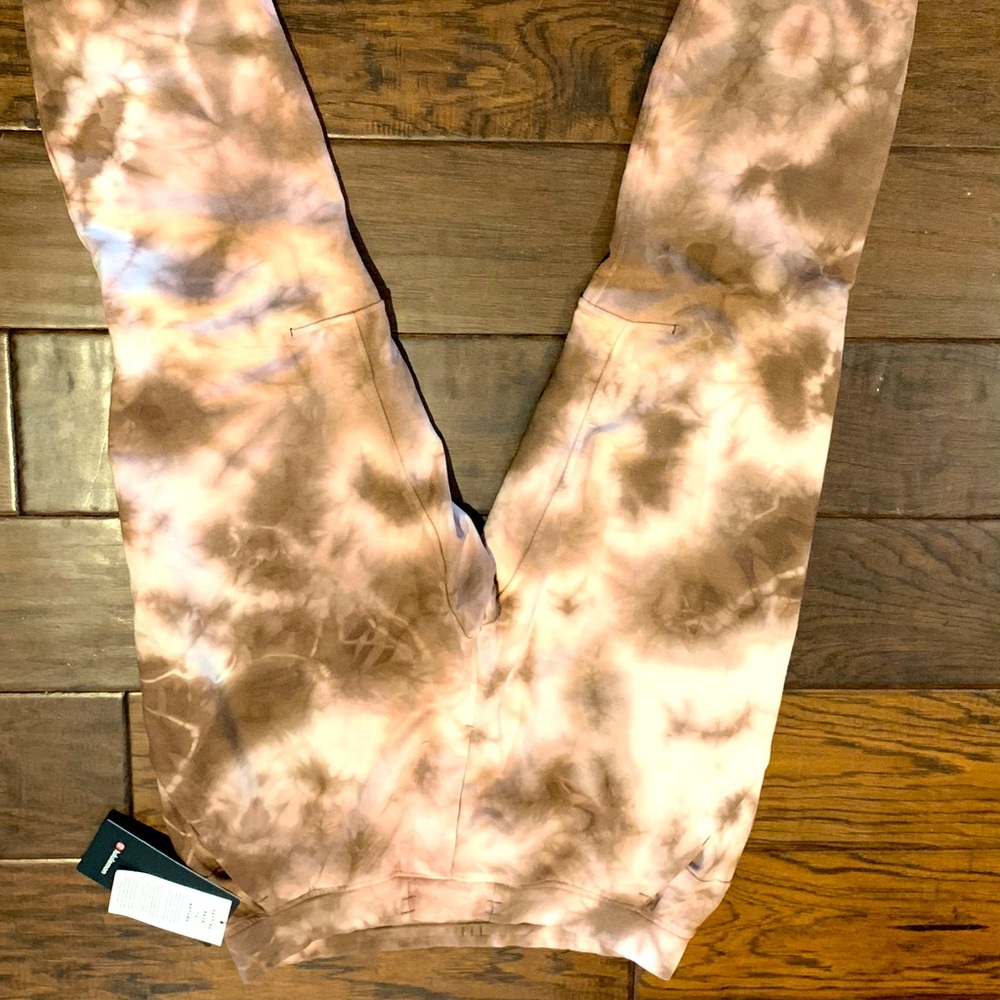 Lululemon men’s City Sweat joggers LARGE brown dye